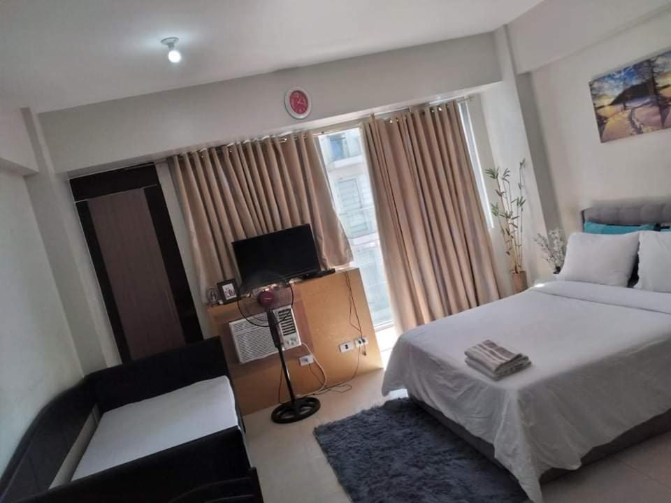 One Palm Tree Villas Naia Terminal 3 Manila Eksteriør billede