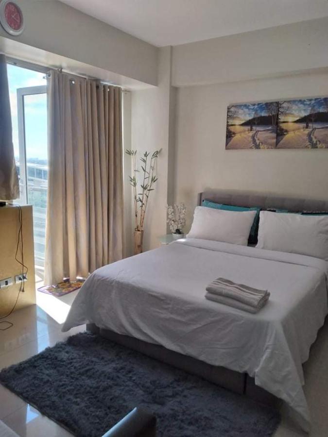 One Palm Tree Villas Naia Terminal 3 Manila Eksteriør billede